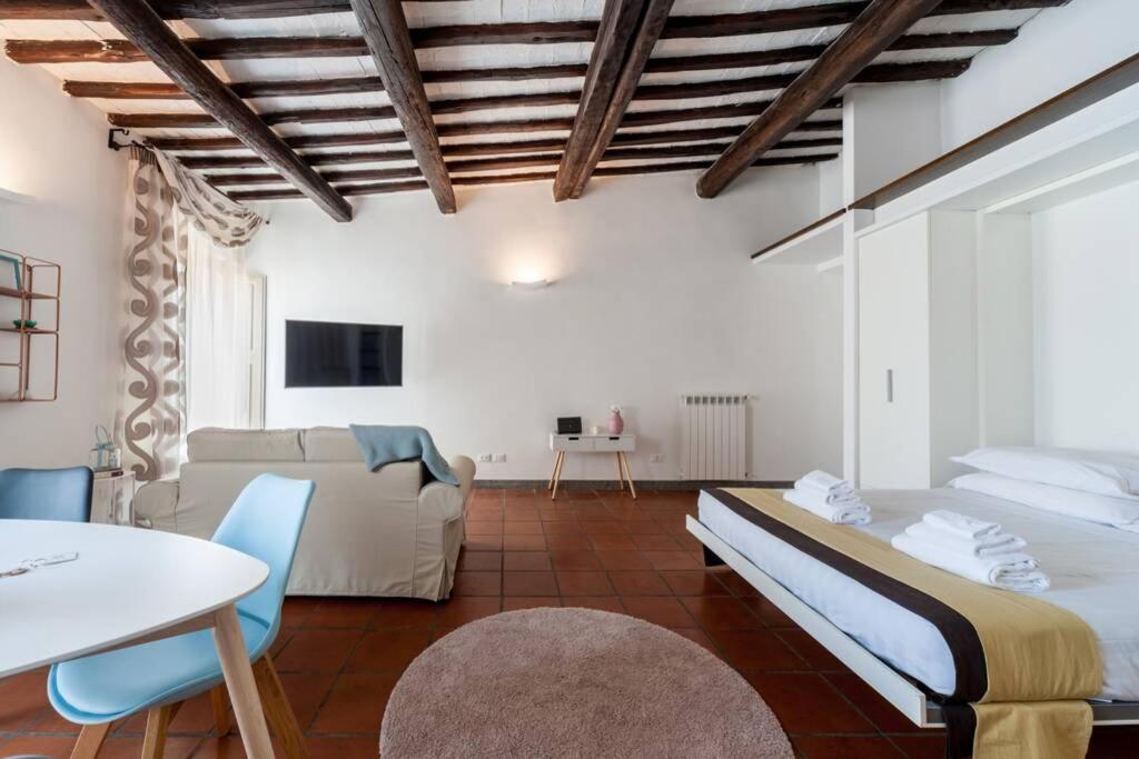 Apartment Cappellari- Attic In Campo De' Fiori